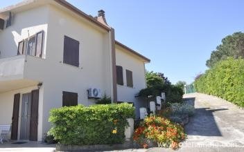 Lubagnu Vacanze Holiday House, privat innkvartering i sted Sardegna Castelsardo, Italia
